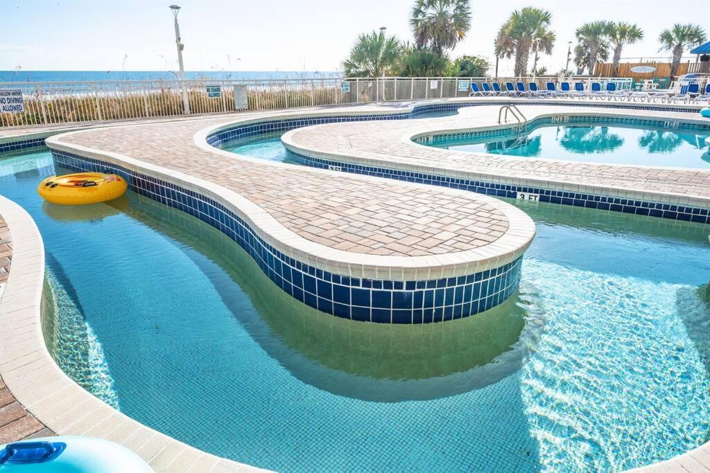 マートルビーチ Baywatch Renovated, Unobstructed Oceanfront Views!ヴィラ エクステリア 写真
